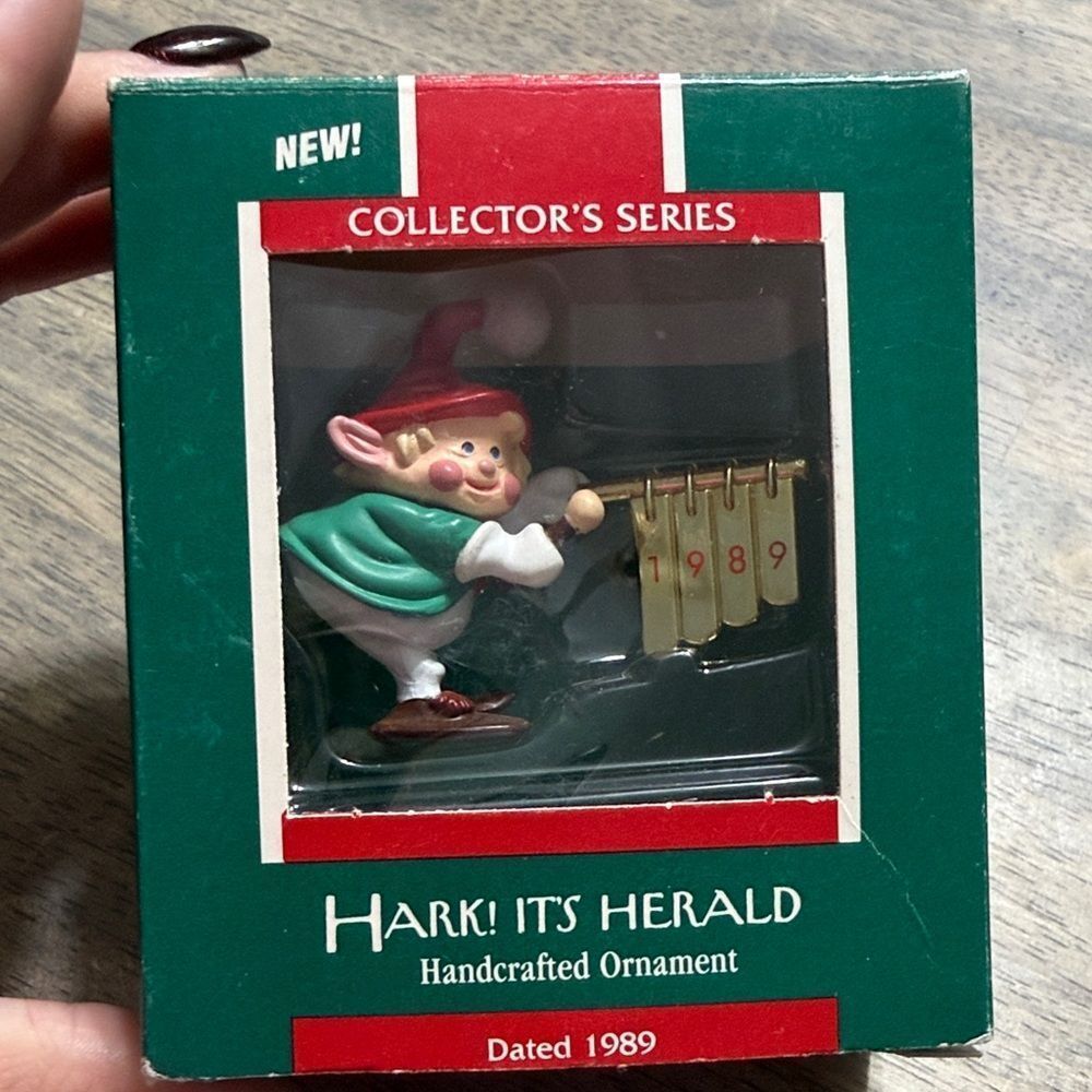 Hallmark 1989 Hark! It’s Herald Ornament Collector’s Series with Box